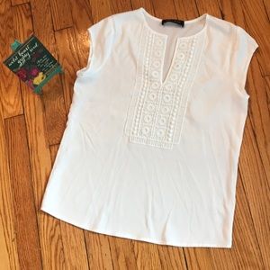 EUC Ivanka Trump Sleeveless Blouse